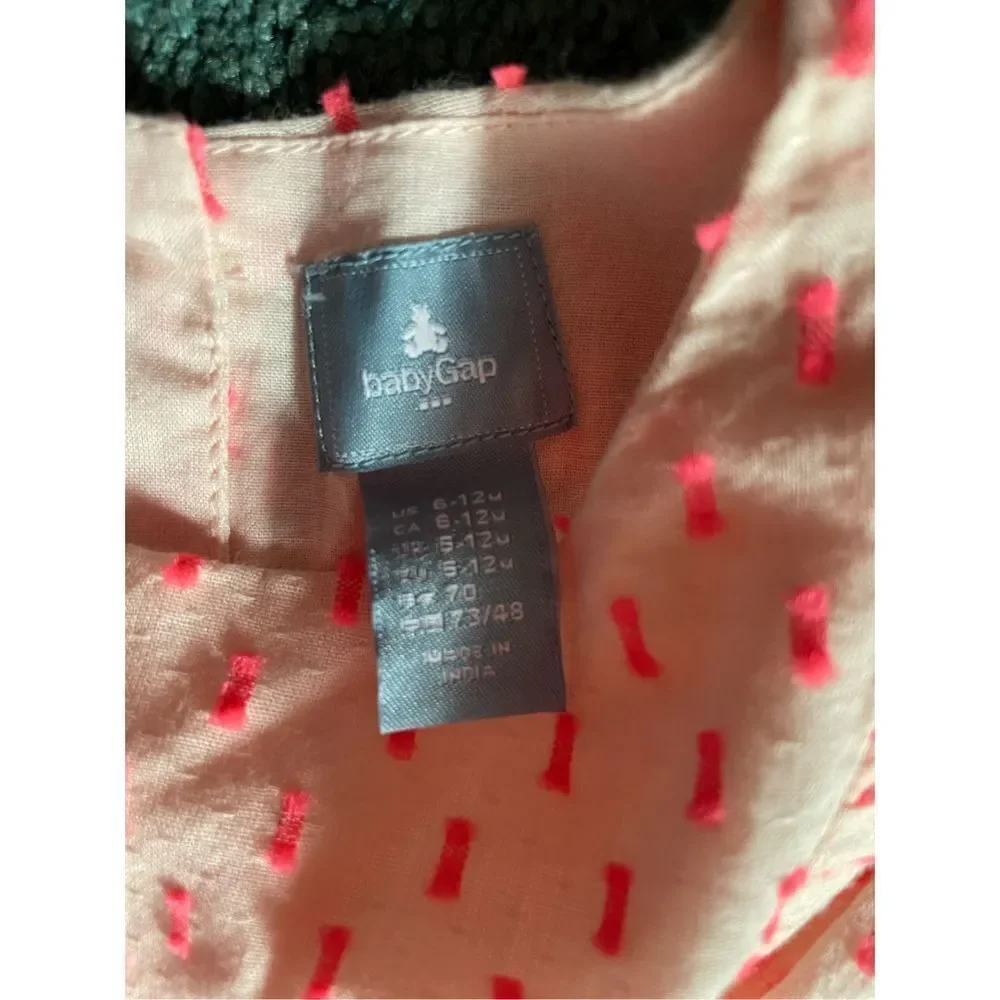Baby Gap Adorable Pink Romper Sz 6-12mos​​​​​
